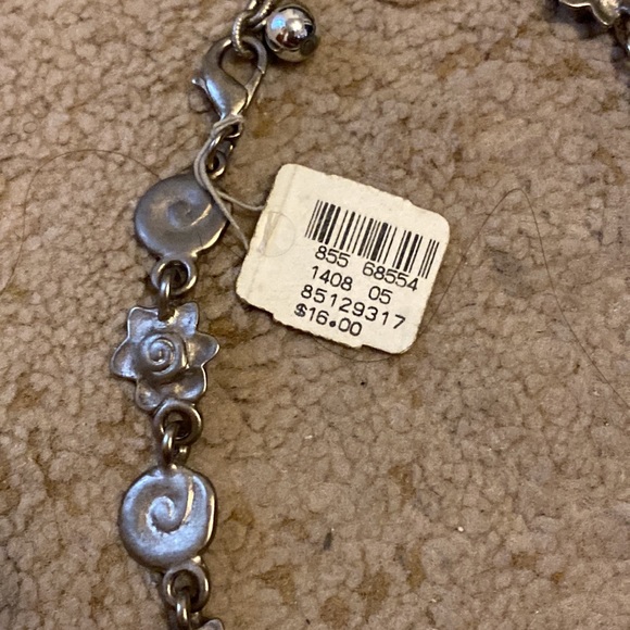 Necklaces - Picture 3 of 3